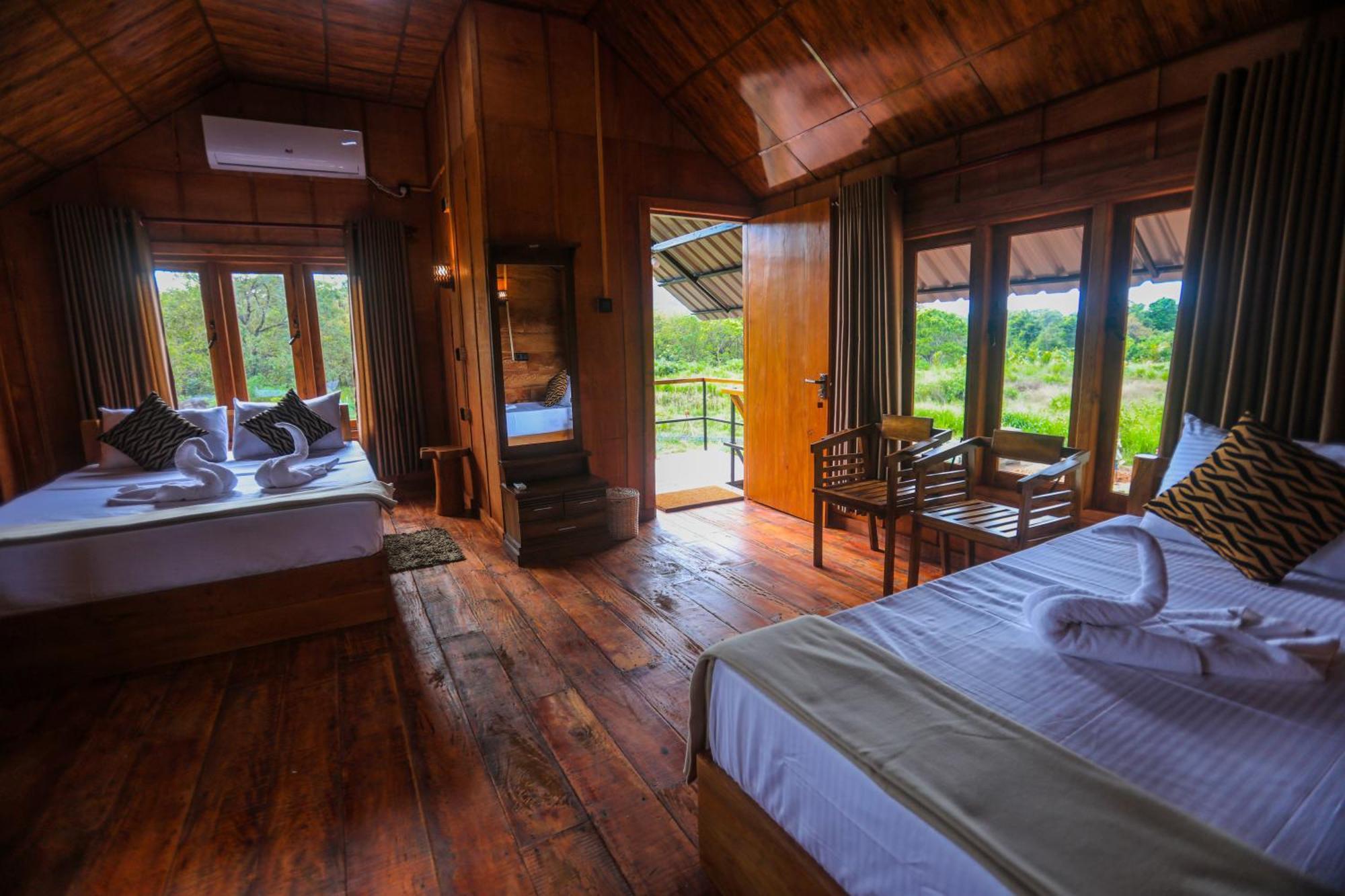 Lion Wood Treehouse Villa Talkote Exteriör bild